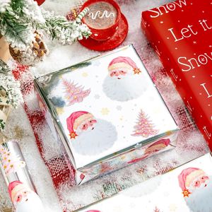 Rotolo di carta da regalo natalizia reversibile, lamina metallica argentata, alberi di Natale, rosso, con scritta IT e neve, confezione regalo, articoli per le festività - Product Image 3