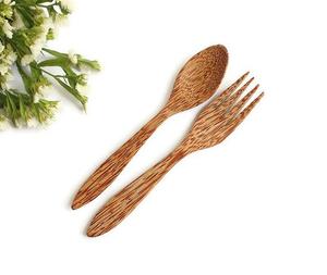 Juego de Tazones de Coco Tallados a Mano Tradicionales, Tazón de Coco Orgánico Ecológico con Cuchara - Product Image 5