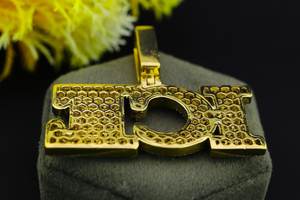 Pendentif Lettre Initiale VVS Moissanite en Argent Sterling 925, Bijou Hip Hop de Luxe Personnalisé, Pendentif Initiale Bicolore Sertie de Pierres - Product Image 2