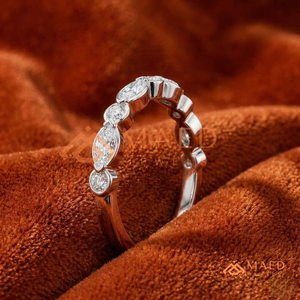 Anillo de Eternidad de Plata de Ley 925 con Diamantes de Laboratorio para Mujer, Anillo de Compromiso, Media Eternidad, Apilable, Aniversario, Corte Brillante Redondo - Product Image 1