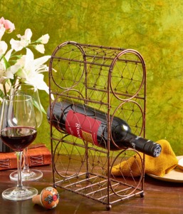 Porte-bouteille à vin en métal sculptural minimaliste, décoration de table moderne - Product Image 1