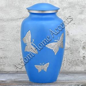 Sofisticada urna de cremación de aluminio con recuerdo conmemorativo estético moderno de Axiom Home Accents - Product Image 1