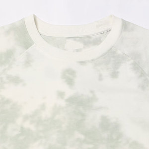เสื้อสเวตเชิ้ตผู้ชายสไตล์มินิมอล แนวสตรีทแวร์ แขนจั๊มพ์ คอวี ลำลอง - Product Image 6