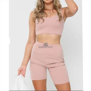 Ensemble de shorts de course et de yoga pour femmes, respirant, léger et solide - Vêtements de sport fitness en gros - Product Image 4