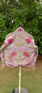 Chaqueta Bomber de Terciopelo Bordada a Mano de Lujo para Mujer |   Abrigo Artesanal Floral Premium para Otoño/Invierno |   Algodón de Diseño de Boutique - Product Image 6