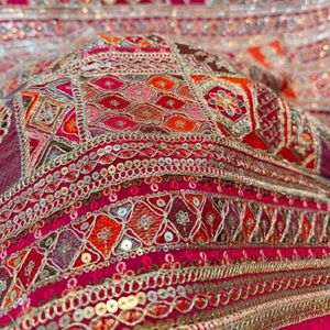 Tissu de haute qualité à motifs codés pour la mode féminine, les tenues de soirée et la collection textile de boutique - Product Image 2