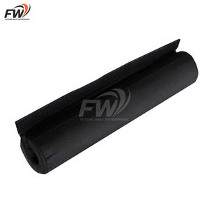 Almohadilla para barra para protección de cuello y hombros, cojín de espuma premium para levantamiento de pesas, sentadillas, empujes de cadera, compatible con barras estándar, múltiples tamaños - Product Image 3