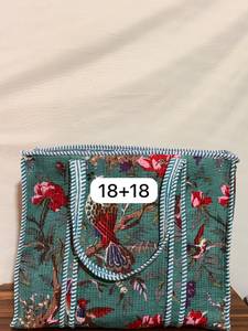 Bolso Tote de Hombro de Algodón Acolchado con Estampado Floral, Estilo Moderno y de Alta Calidad para Mujer, con Cierre de Cremallera, Gran Capacidad, para Todas las Temporadas - Product Image 4
