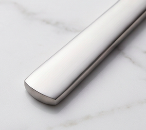 Ensemble de couverts en acier inoxydable, design minimaliste, finition miroir haute brillance, résistant à la rouille, cuillère, fourchette, couteau pour mariage et usage en table. - Product Image 3