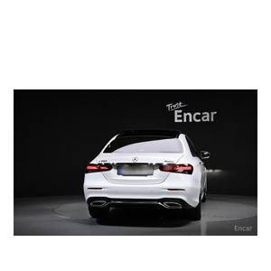 Mercedes-Benz E350 4MATIC AMG Line Classe E 2023 avec volant à gauche, boîte de vitesses automatique, sièges en cuir, caméra arrière - Product Image 4