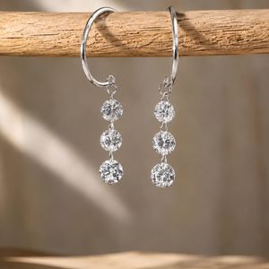 Boucles d'oreilles pendantes en or massif 10k, 14k, 18k pour femmes, avec trois diamants de laboratoire ronds percés, 0,30 ct, couleur E, clarté VVS - Product Image 2