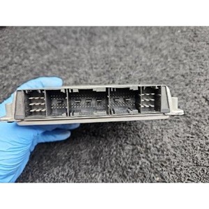 ECU และโมดูลคอมพิวเตอร์มือสองสำหรับรถยนต์ M-class รุ่น 6121533279 - Product Image 3