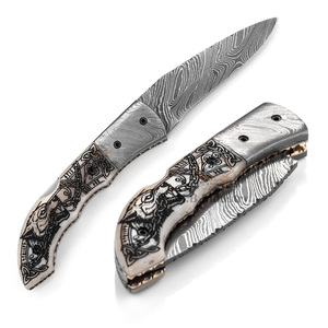 Cuchillo Plegable de Acero de Damasco de Grado Industrial Personalizado - Mango de Hueso de Camello con Grabado Láser - Cadena de Fenrir 19cm de Largo - Ideal para Camping - Product Image 5