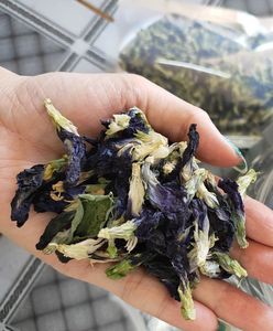 <b>Dried</b> Butterfly Pea Flower Natural Herbal Ingredient for Tea Blends and Skincare Products - Product Image 2
