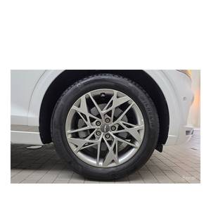 Genesis GV70 2024 2.5T Gasolina AWD 28,013 km Automático Volante a la Izquierda Asientos de Cuero Cámara Trasera - Product Image 5