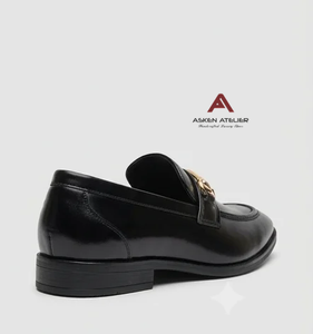 Mocasines de Piel Vacuna con Punta en Pico y Hebilla Metálica para Hombre - Zapatos Formales de Primera Calidad para Oficina y Trabajo, Elegantes para Uso Diario - Product Image 4