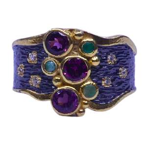 Anillo de Compromiso y Boda Clásico de Plata de Ley 925 Chapado en Oro Vintage con Piedras Preciosas de Esmeralda, Rubí y Topacio Blanco Hechas a Mano con Bajo MOQ - Product Image 4