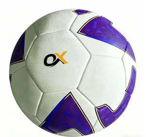 ลูกฟุตบอลฝึกซ้อมคุณภาพสูงจาก Oxva Industries แบบเชื่อมด้วยความร้อน ทนทาน เหมาะสำหรับการฝึกซ้อมระดับมืออาชีพ พร้อมปรับแต่งได้สำหรับการใช้งานทั้งในร่มและกลางแจ้ง - Product Image 2