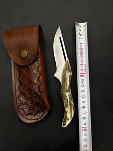 Cuchillo de caza con hoja de acero de Damasco y mango de asta de ciervo, cuchillo de supervivencia para exteriores - Product Image 4