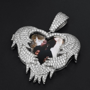 Pendentif Cœur Glacé avec Photo, Moissanite, Personnalisé, Portrait sur Mesure, en Argent 925 - Product Image 3