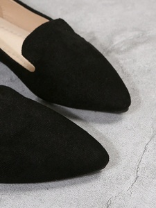 Zapatos planos de ballet sin cordones con punta en pico a cuadros azul marino y dorado para mujer, zapatos planos informales para ir al trabajo y oficina - Product Image 4