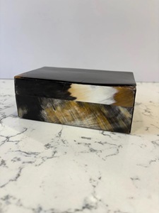 Nueva Caja Rectangular Rústica de Cuerno de Búfalo de ILAHI, Pulida, Ecológica, para Almacenamiento de Joyas, con Interior Suave para Artículos Delicados, Uttar - Product Image 3