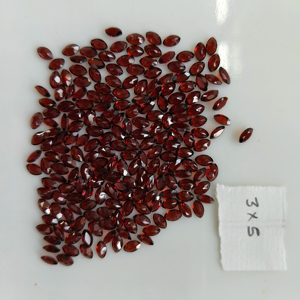 โกเมนสีแดงธรรมชาติ 5x3 มม. ทรงมาร์คีส์ คุณภาพดีที่สุด พลอยเม็ดเดี่ยวสำหรับทำเครื่องประดับ - Product Image 2