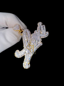 Collar con Nombre Personalizado en Plata Sólida 925 Estilo Hip Hop para Hombre, con Colgante Grande con Corazón y Diamantes Moissanite VVS, Ideal para Regalo - Product Image 4