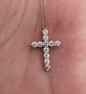 Pendentif croix en argent moissanite RAMDUT IMPEX HP-65, style HIPHOP de luxe, idéal pour les fêtes, événements, bijou religieux, cadeau personnalisé, usage quotidien - Product Image 1