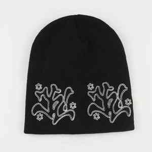Gorro Personalizado de Alta Calidad con Diseño de Calavera Clásica, Cálido, 100% Acrílico, con Bordado Personalizado - Product Image 4