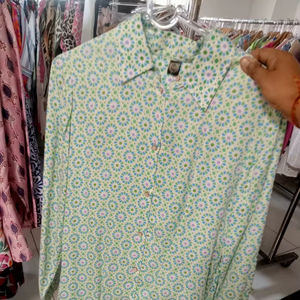 Elegante Camisa de Fiesta para Mujer, Diseño Estampado, Suave, Transpirable y Ligera, Tejido Satinado, Color Rosa, Cómoda, Moda de Verano - Product Image 1