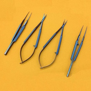 Tijeras Oftálmicas Ergonómicas Manuales de Titanio con Punta Fina Curva e Inocua para Cirugía Ocular y Dental Microquirúrgica - Product Image 2