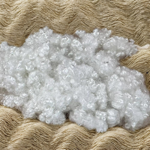 VIKOSAN 15D 64mm Fibra Hueca Tridimensional Conjugada 100% Poliéster Reciclado Siliconizado Material de Relleno Hilado - Product Image 3