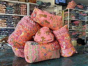 Block Printed Toiletry Makeup Pouch Set Quilted Cotton Zipper Bags with Tassel Accents for Travel Personal Care Storage - Product Image 5