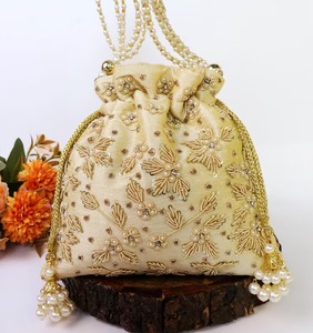 Sac à main ethnique pour femme, élégant, en nylon, broderie florale, mode indienne, perles - Product Image 4