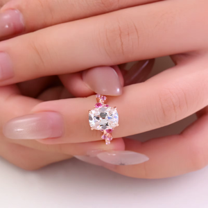 Bague de luxe en moissanite très prisée, en argent 925 et or rose 18 carats, taille coussin, sertie à griffes, bijou unisexe tendance pour femme - Product Image 4