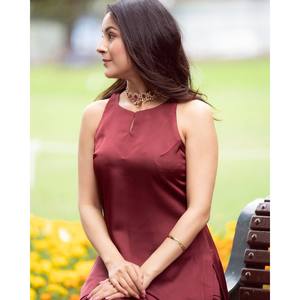 Hermoso conjunto de traje de fiesta para mujer con parte superior inferior y ropa elegante Dupatta - Product Image 5