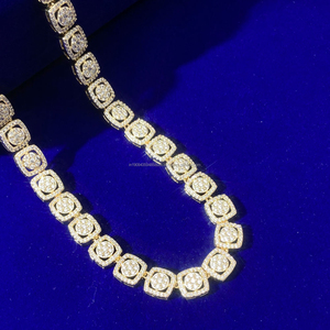 Collier tennis carré doré avec pierres micro-pavées pour bijoux hip-hop urbains - Product Image 1