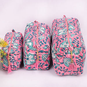 Nueva bolsa de maquillaje acolchada ecológica, bolsa de almacenamiento personalizada, linda bolsa organizadora de cosméticos de algodón con estampado floral para mujeres, para viaje. - Product Image 2