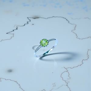 Anillo de Peridoto Verde, Ligero, Plata de Ley 925, Precio al por Mayor, Joyería de Plata - Product Image 2