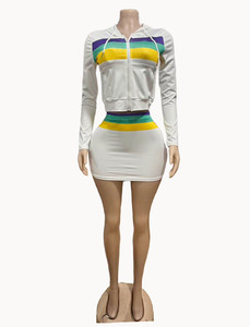Ensemble de costume d'hiver pour femmes Mardi Gras, 2 pièces, imprimé numérique uni, haut décontracté à manches courtes et short, polyester/coton, imperméable - Product Image 1