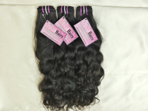 Paquetes de Cabello Virgen Indio de 24 Pulgadas, Textura Ondulada Sin Procesar, Doble Trama, de un Solo Donante por Paquete, 100 Gramos de Cabello Virgen - Product Image 1