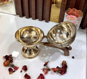 Quemador de incienso de latón Loban, purificador religioso para el hogar, soporte para Dhoop Dani Bakhoor, quemador de incienso de mesa con mango de madera, hecho a mano, ecológico - Product Image 3