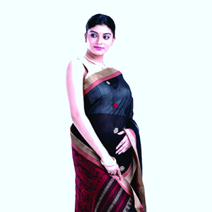 ผ้าส่าหรีผ้าฝ้ายบูติสีแดง ดำ ขาว ทอมือล้วน น้ำหนักเบา นุ่มสบาย คอลเลคชั่นใหม่ ดีไซน์สวยงาม เหมาะสำหรับงานแต่งงาน จากอินเดีย - Product Image 4