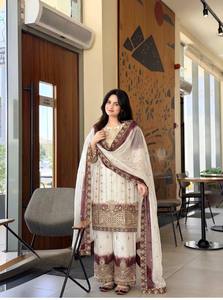 Ensemble Salwar Kameez brodé pour femmes, robe traditionnelle avec dupatta, tenue de fête de mariage - Product Image 4