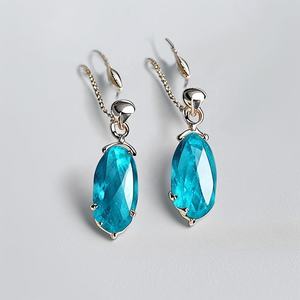 Hermosos Pendientes de Plata 925 con Baño de Oro de 18K y Topacio Azul Ovalado, Pequeños Pendientes de Botón con Gema Hidroelaborada, Joyería de Moda - Product Image 5