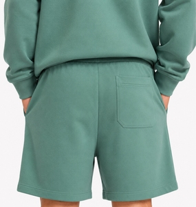 Ensemble sweat à capuche et short pour homme – Style urbain premium, tissu doux et confortable, mode urbaine moderne, coupe décontractée pour le quotidien, agréable pour la peau - Product Image 6