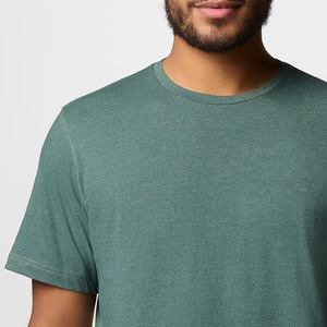 T-shirt en coton décontracté pour homme, tissu léger, manches courtes, avec logo personnalisable. - Product Image 3