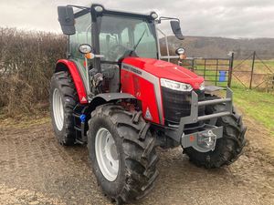 รถแทรกเตอร์ฟาร์ม Massey Ferguson 7719S 2WD มือสอง สภาพดีเยี่ยม เครื่องยนต์ดีเซลทรงพลัง 90 แรงม้า รถแทรกเตอร์การเกษตรคุณภาพสูง - Product Image 4