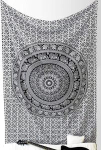 Tapiz Mandala Hippie Blanco y Negro, Tapiz de Pared Bohemio Indio con Diseño Geométrico Floral, Decoración de Pared, Cubrecama para Dormitorio - Product Image 2